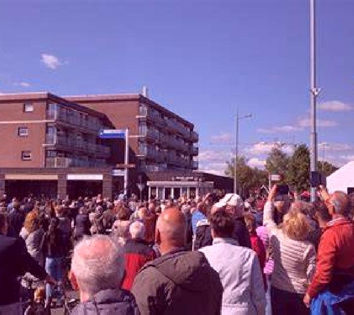 escort Klazienaveen