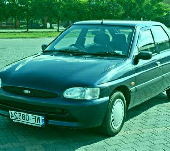 escort Komjatna