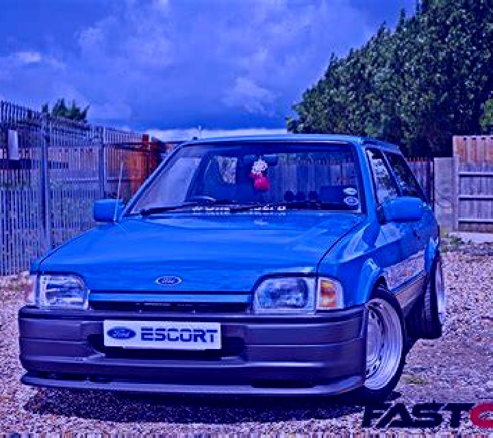 escort Kuenjek