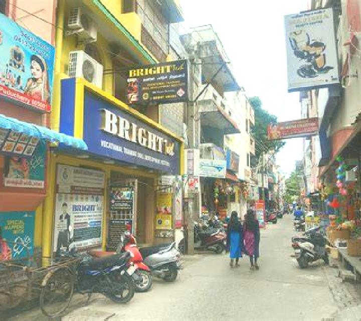 escort Kurumbapet