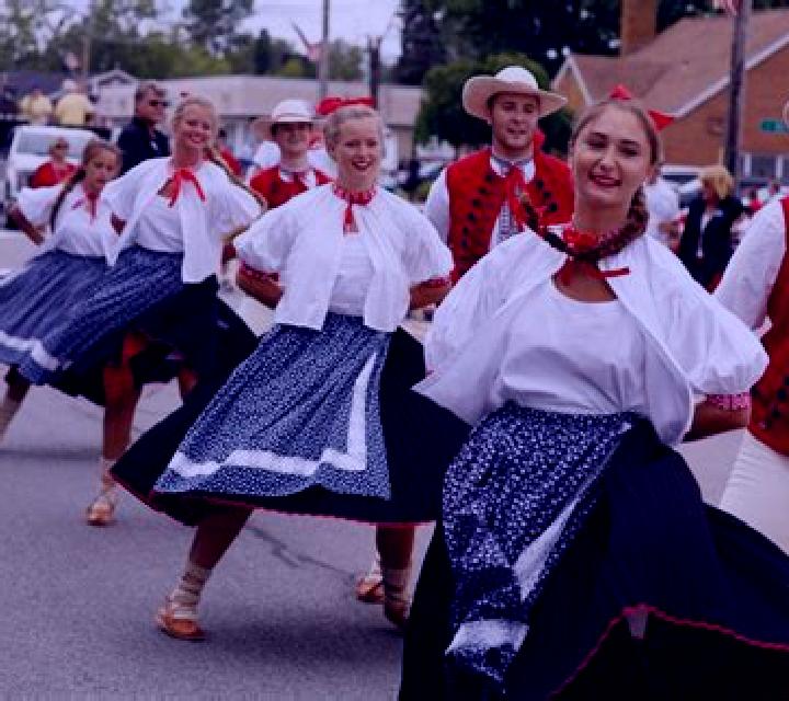 escort La Polka