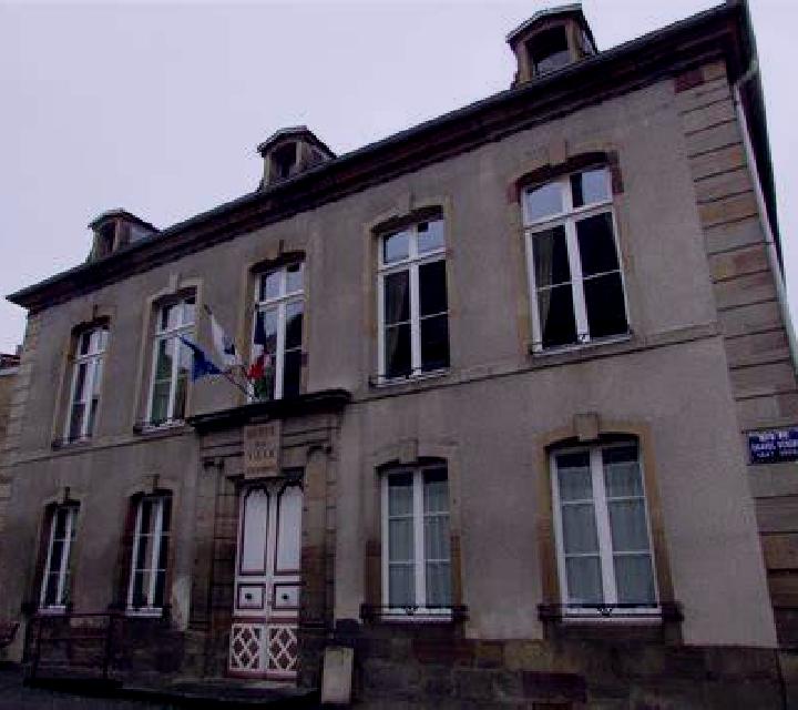 escort Lamarche-sur-Saone