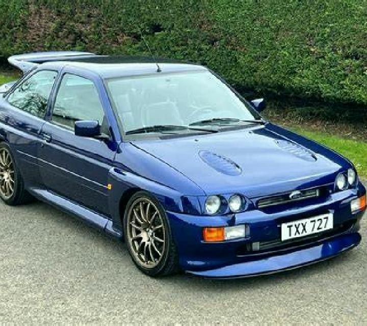 escort Lavenham