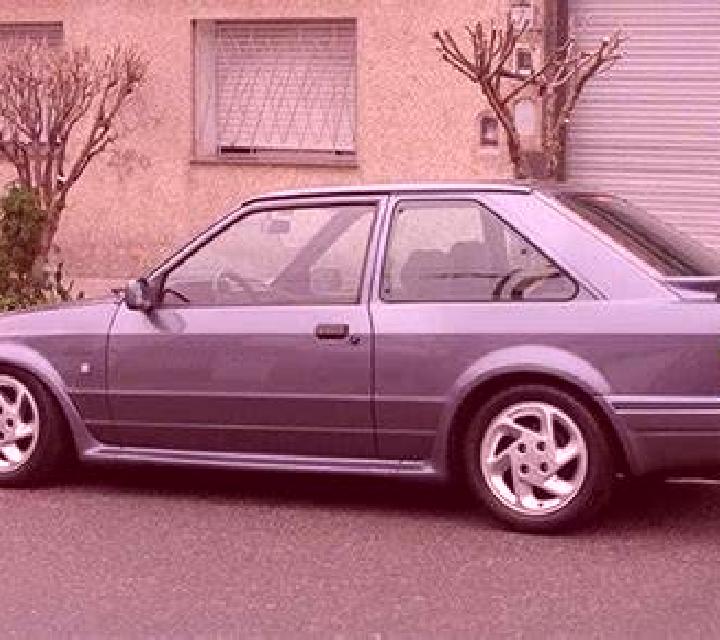 escort Leegebruch