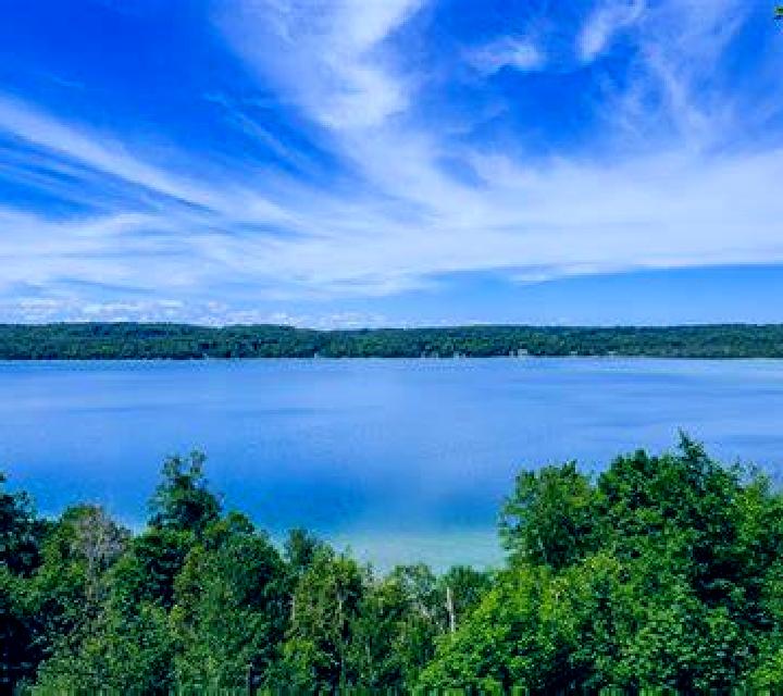 escort Lime Lake