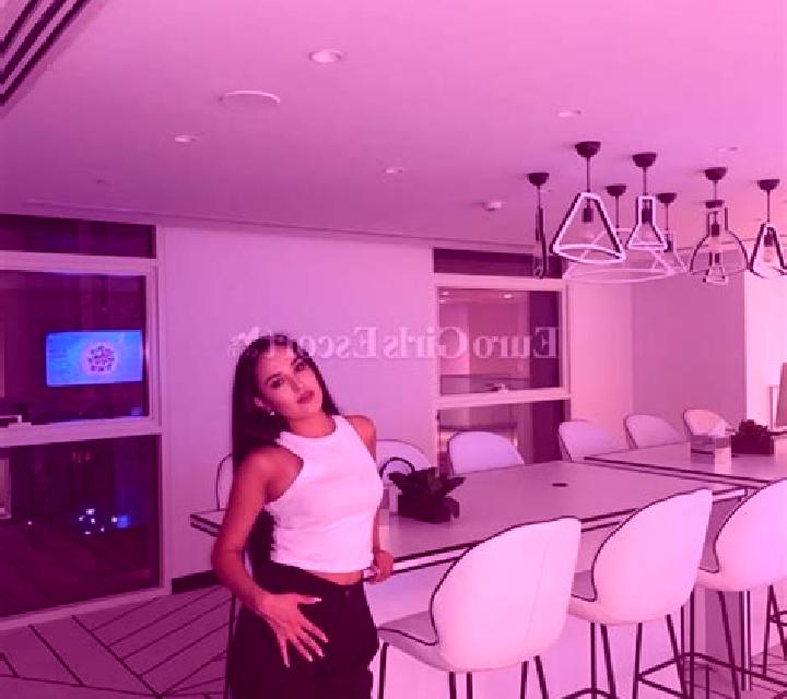 escort Madina