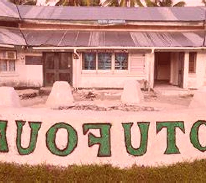 escort Motufoua School