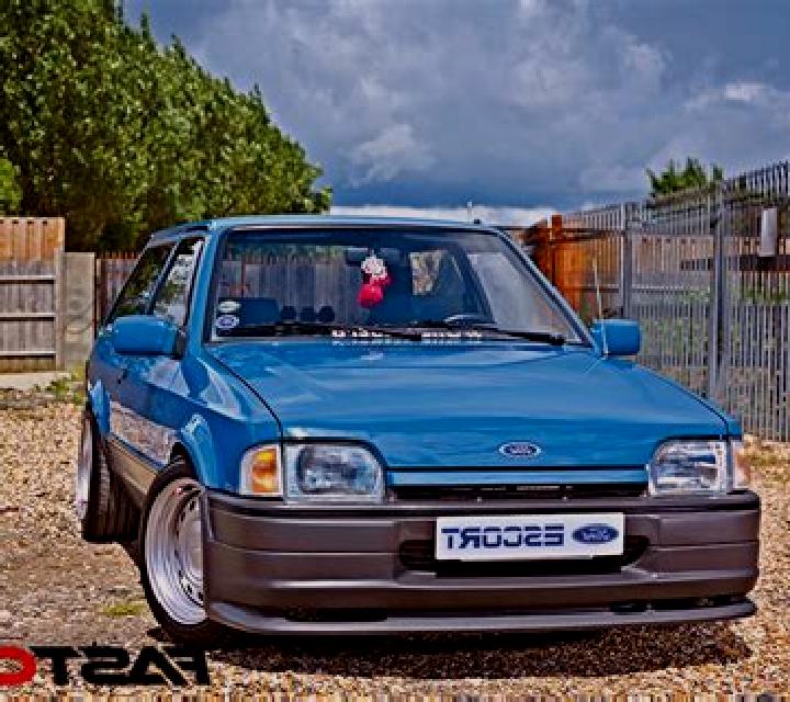 escort Mouries