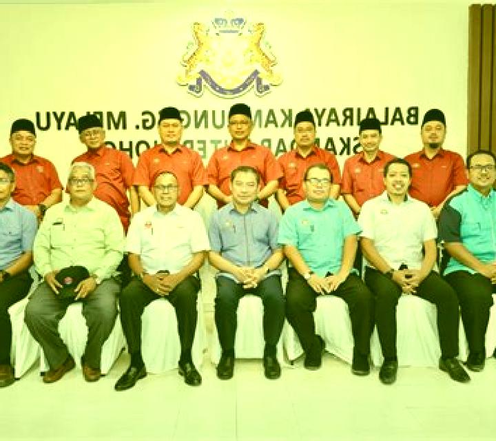 escort Mukim Pulai