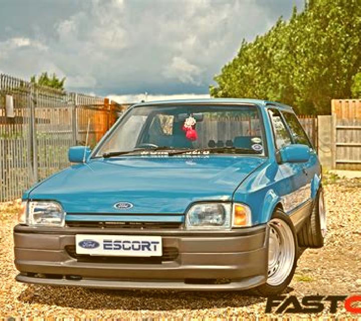 escort Necedah