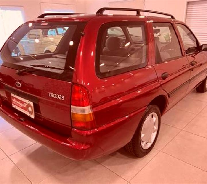 escort Nova Lesna