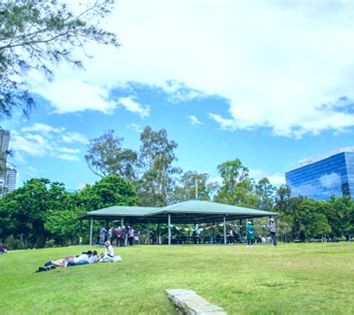 escort Parklands