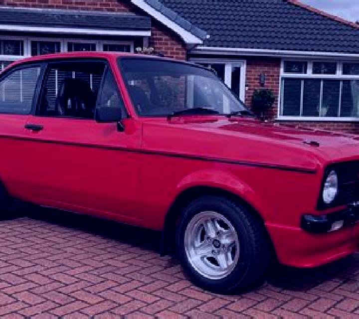 escort Powderly