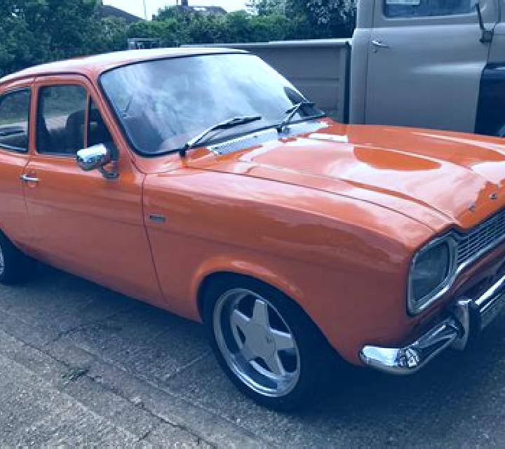 escort Pruneni