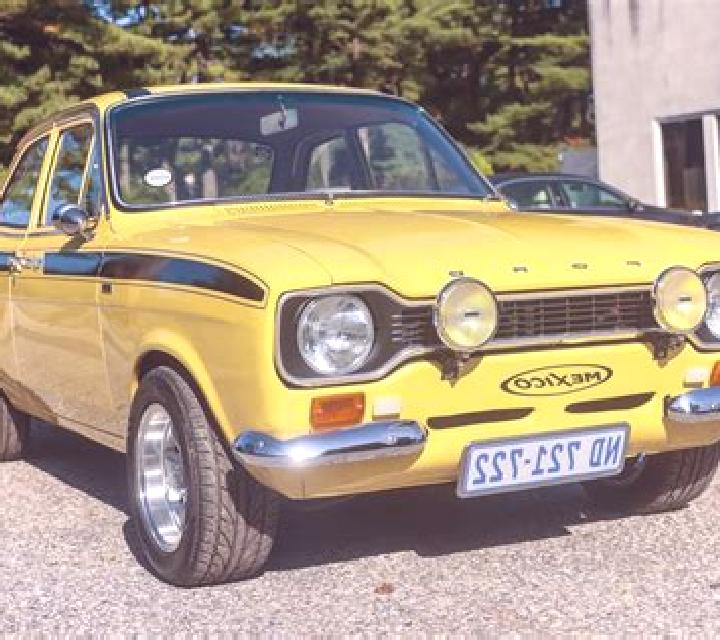 escort Raveau