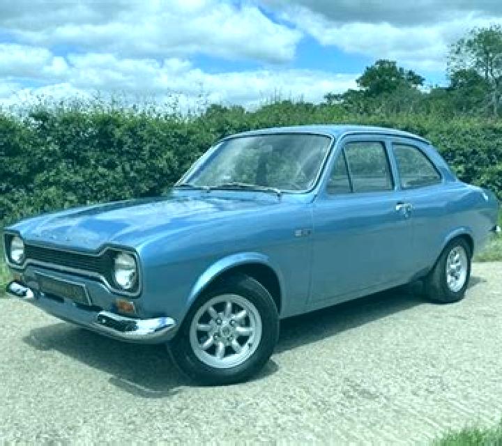 escort Renwez