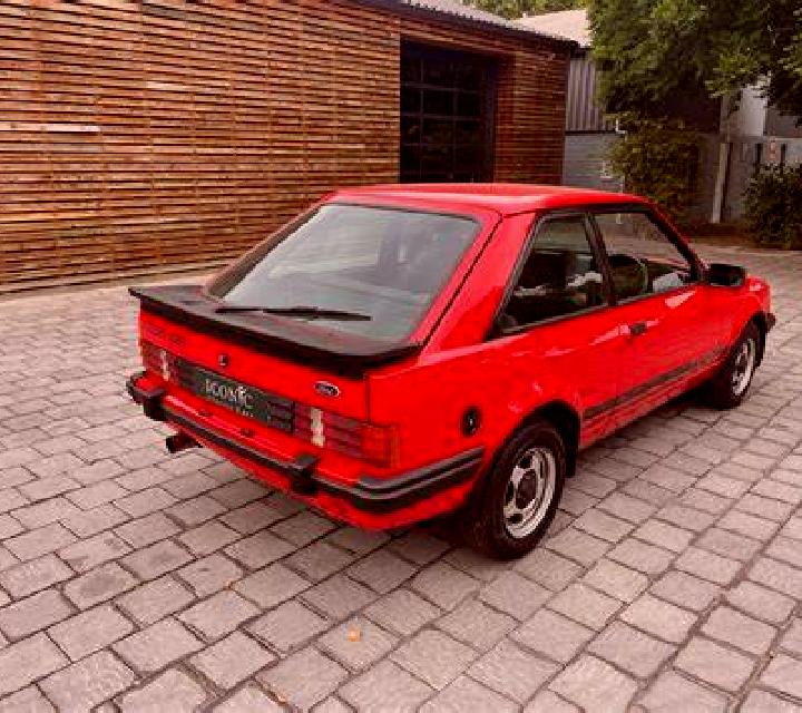 escort Roussospiti