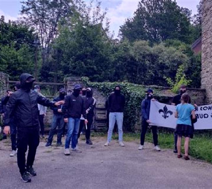 escort Saint-Senoux