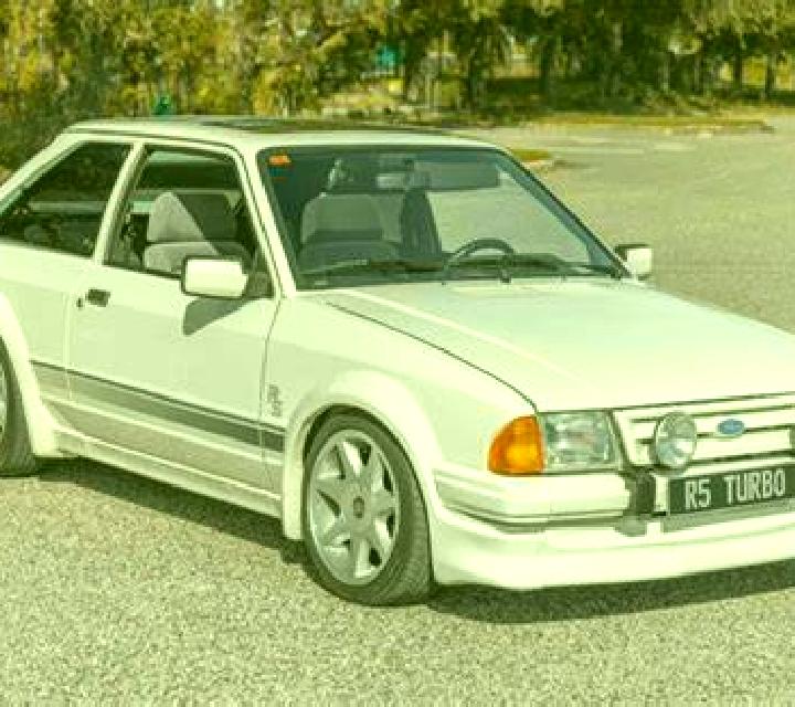 escort Sandekou