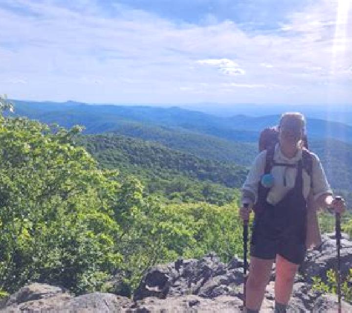 escort Shenandoah Heights