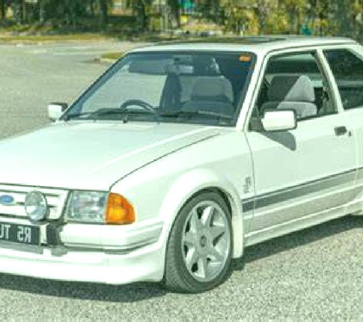 escort Strai