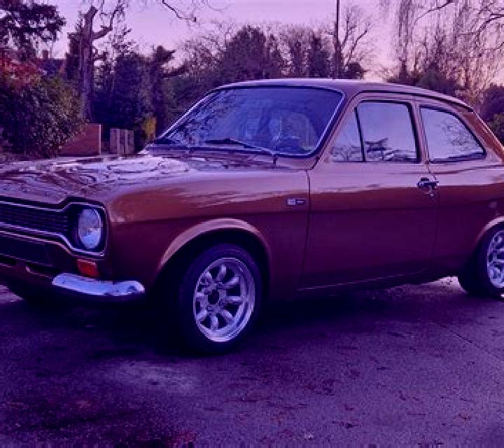 escort Tremorel