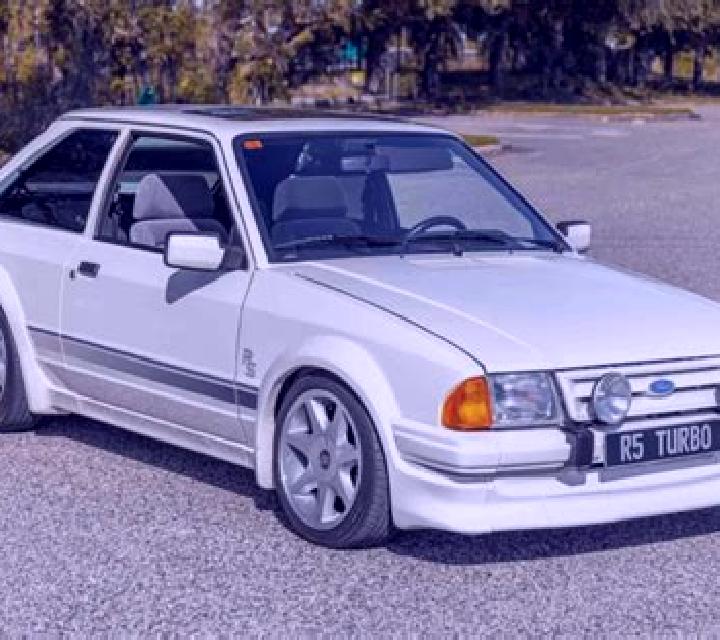 escort Valliera