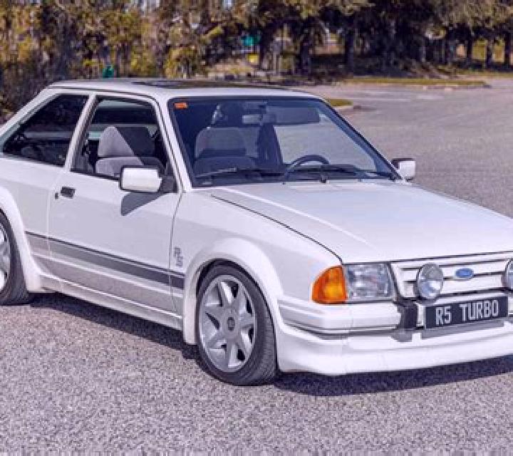escort Varzo