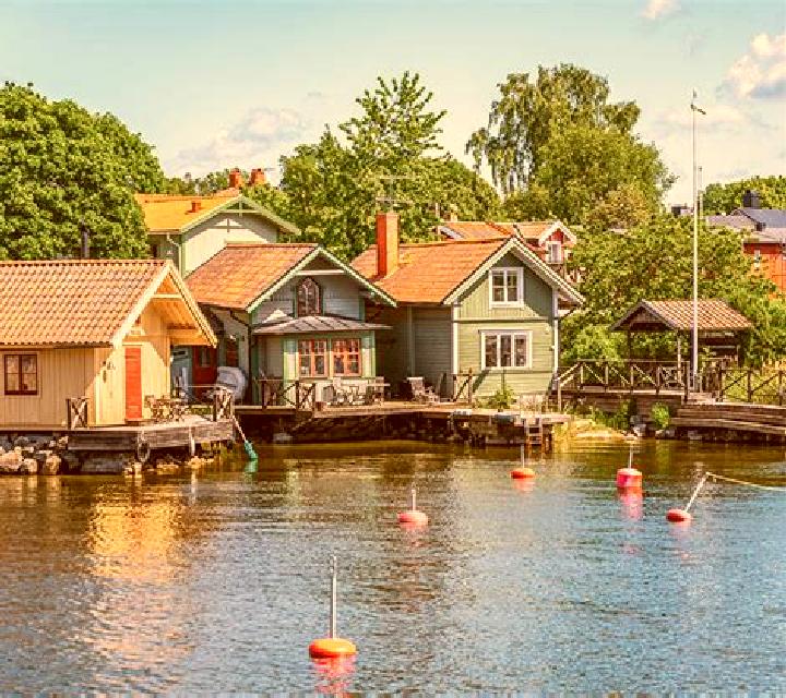 escort Vaxholm
