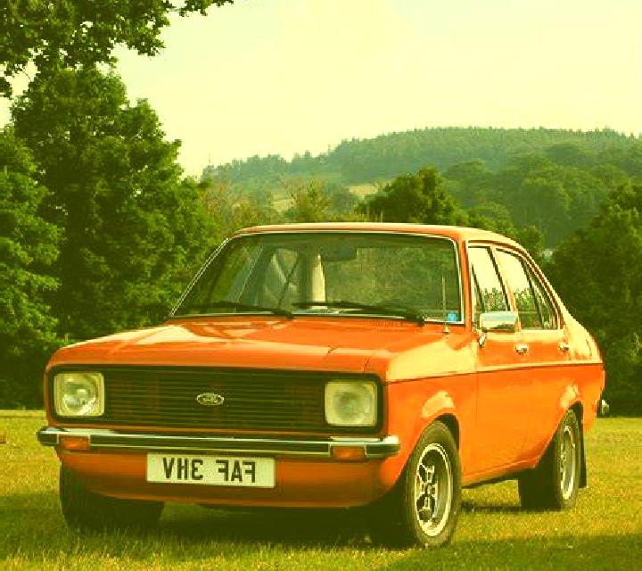 escort Warborough
