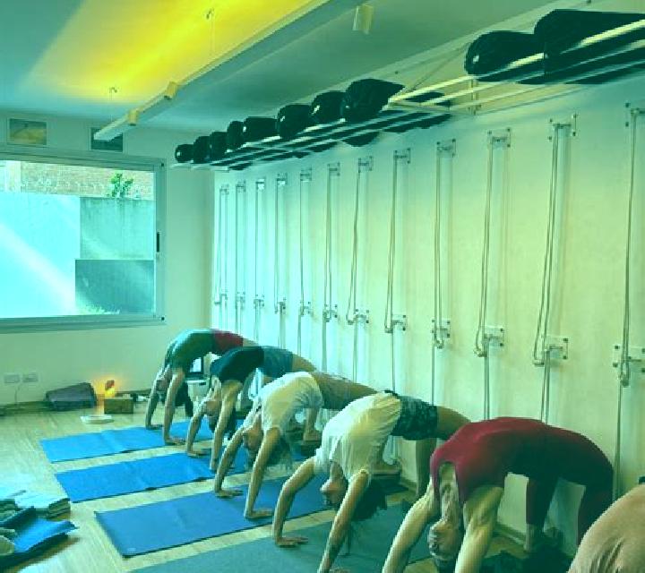 escort Yoga