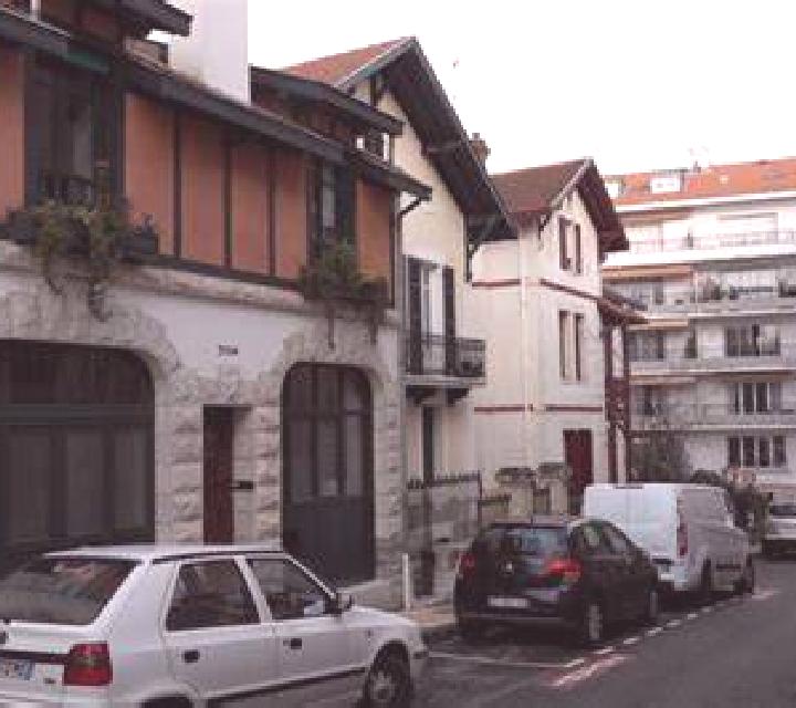 Escorts Cevins, Francia — Chicas y putas locales