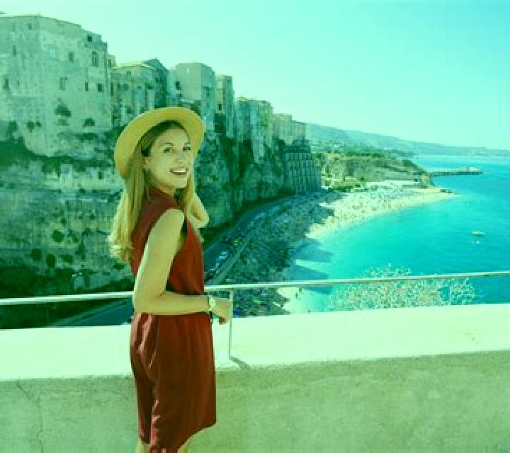 Escorts Fiumedinisi, Italia — Chicas y putas locales