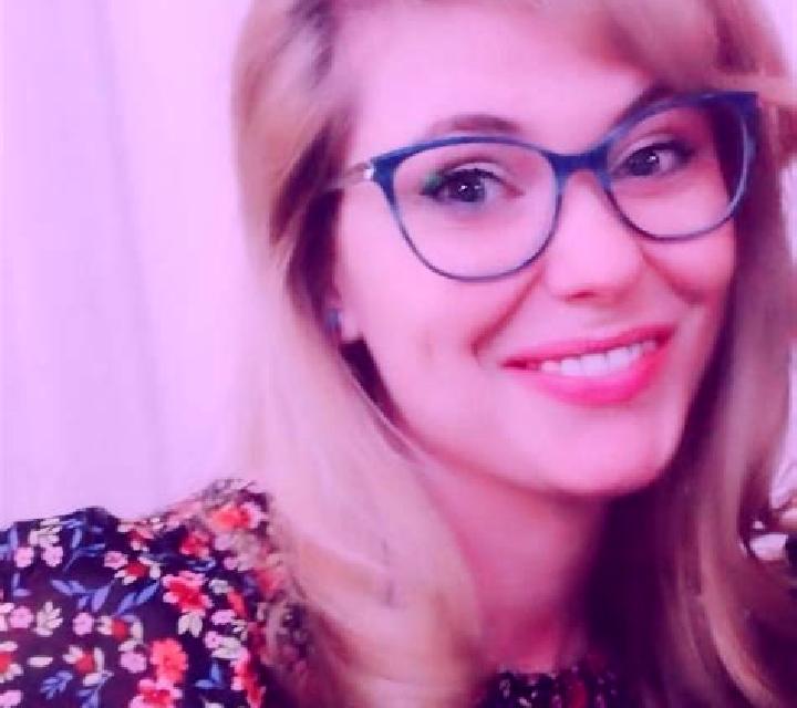Escorts Kahak, Irán — Chicas y putas locales