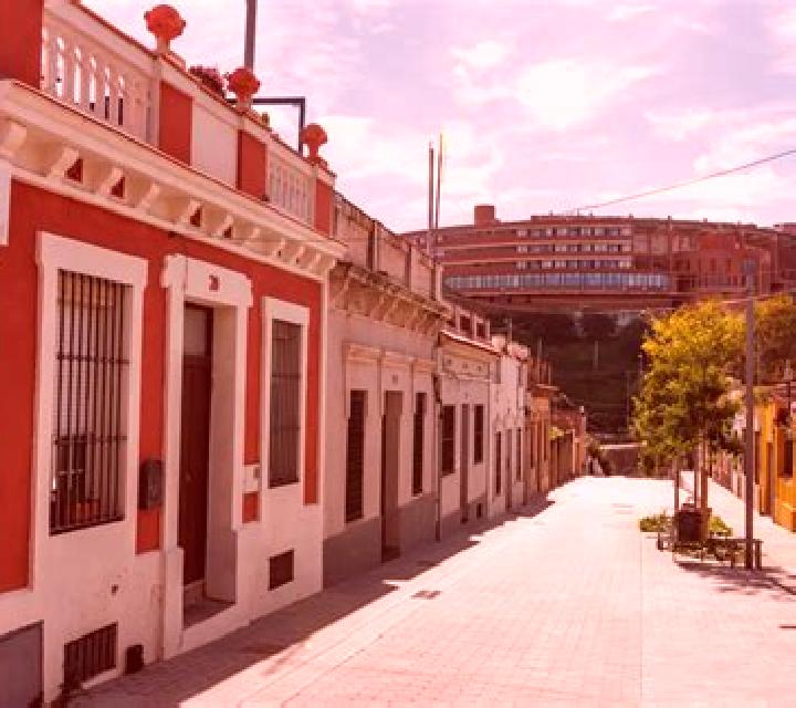 Escorts la Clota, España — Chicas y putas locales