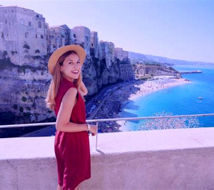 Escorts Platania, Italia — Chicas y putas locales