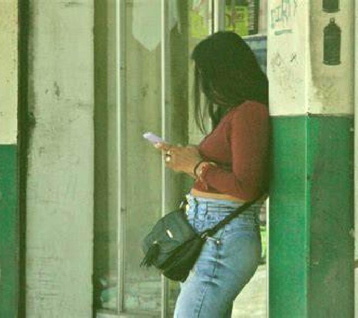 Escorts Pohbango, Indonesia — Chicas y putas locales