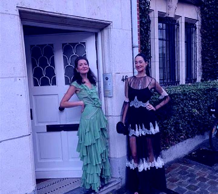 Escorts Treignes, Bélgica — Chicas y putas locales