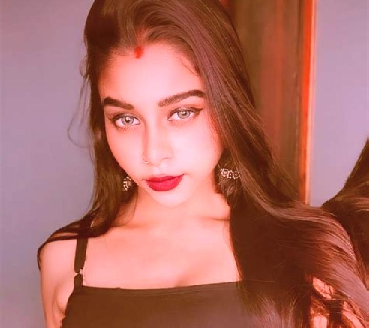 Estrella, 21 — Escort en Amta, India