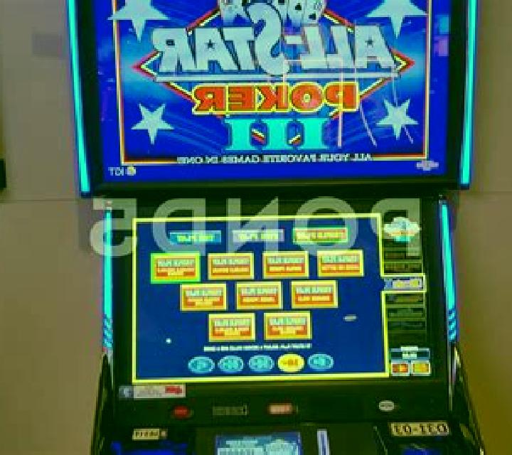 Giulia, 20, acompañante castaño claro de ojos marrones y etnia mezcla basada en Lequile. Ofrece Chica de fiesta, Beso francés profundo, Experiencia de novia,...