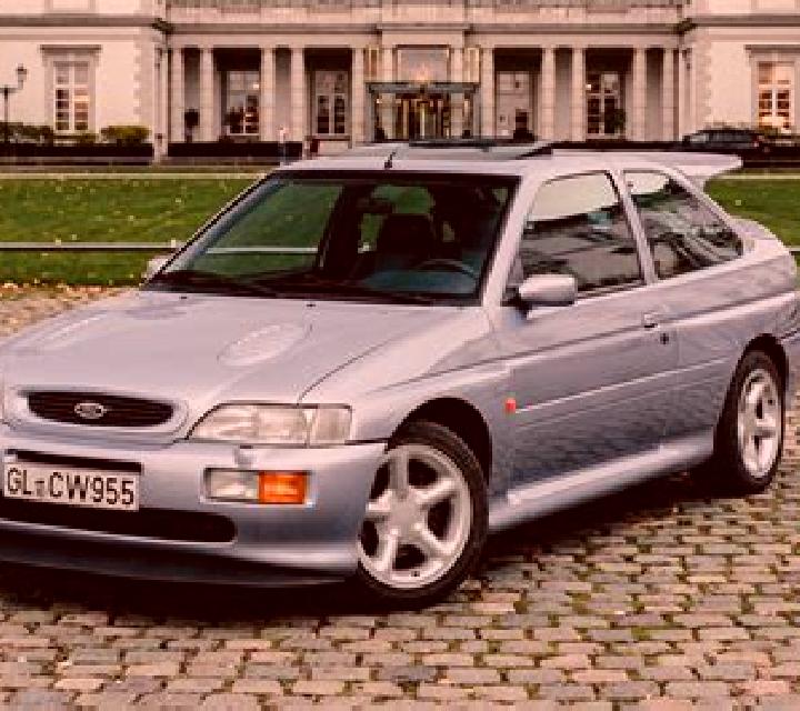Giulia, 27, acompañante castaña de ojos marrones y etnia eslava basada en Coraopolis. Ofrece Juego de roles, Fetiche, Masaje erótico, Cita de cena, Noche com...