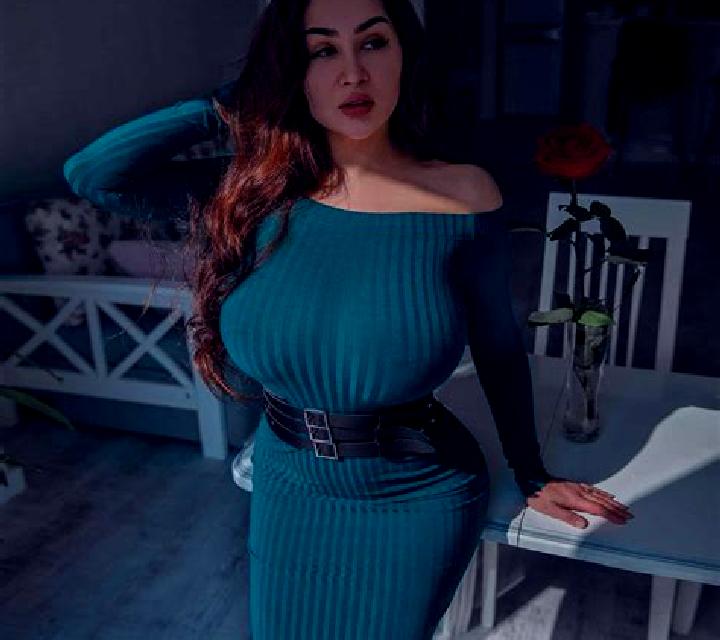 Giulia, 32 — Escort en Scrignac, Francia