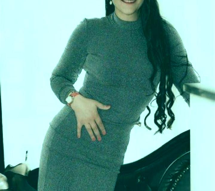 Giulia, 33 — Escort en Vif, Francia