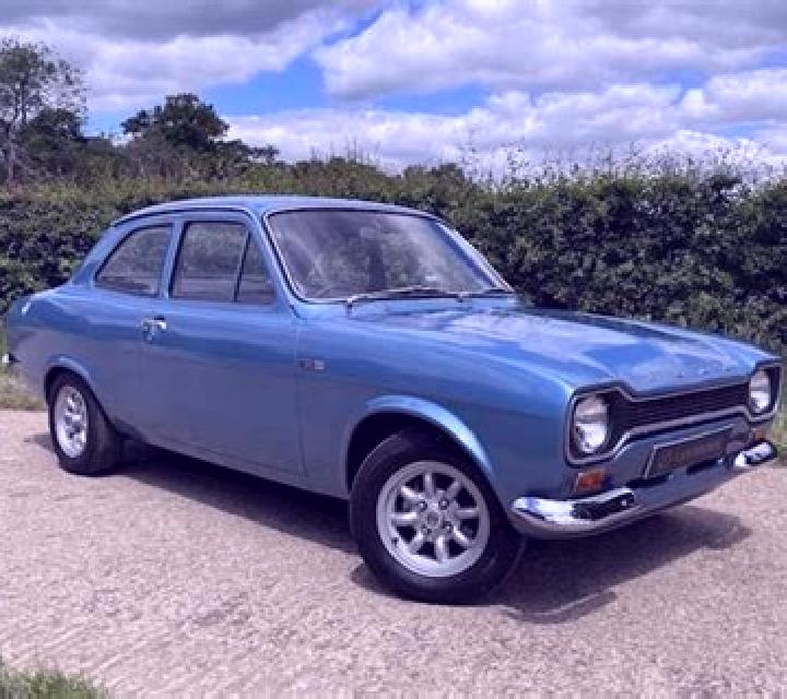 Giulia, 37, acompañante morena de ojos grises y etnia asiática basada en Cicagna. Ofrece Fetiche, Masaje, Noche completa. Disponible en domicilio y visita, c...