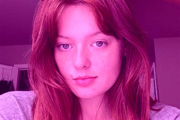Irene, 31, acompañante castaño claro de ojos oscuros y etnia latina basada en Larvotto. Ofrece Beso francés profundo, Tantra, Acompañante de viaje. Disponibl...