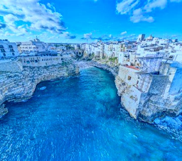 Isabella, 26 — Escort en Bledos, México