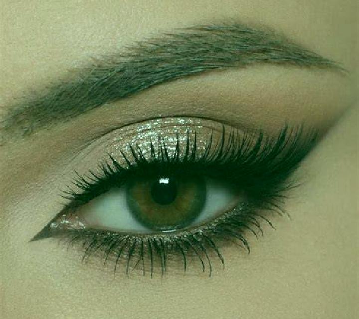 Jade, 21, acompañante negra de ojos marrones y etnia negra basada en Copa. Ofrece Francés natural, Masaje erótico, Parejas. Disponible en domicilio y visita,...