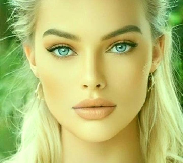 Jade, 21, acompañante rubia de ojos azules y etnia caribeña basada en Lordsburg. Ofrece Juego de roles, Griego (anal), Acompañante de viaje, BDSM. Disponible...