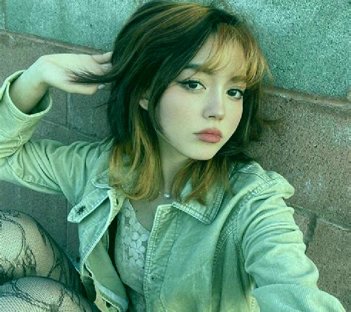 Julia, 22 — Escort en Corgo, España