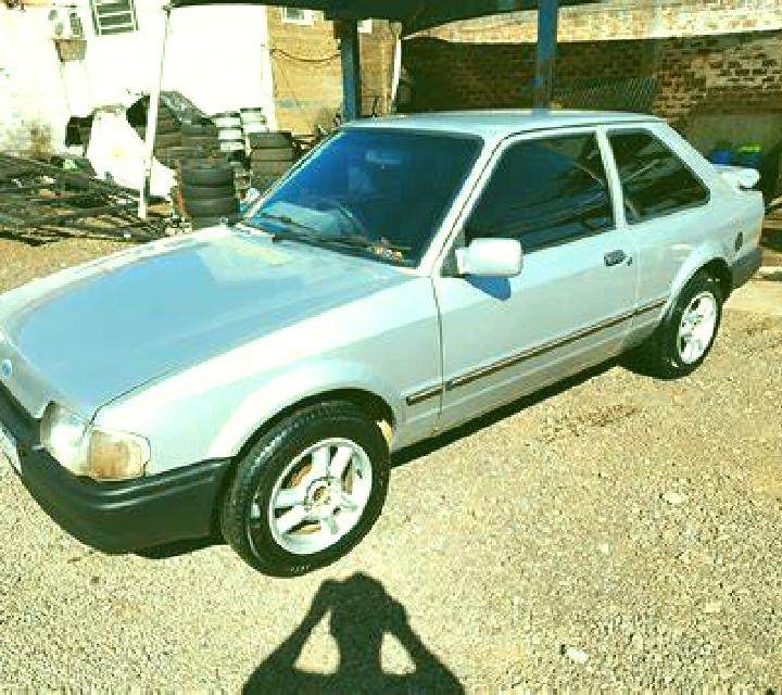 Julia, 25, acompañante castaña de ojos grises y etnia mezcla basada en Westerheim. Ofrece Masaje, Francés natural, GFE (Experiencia de novia), Parejas, Masaj...